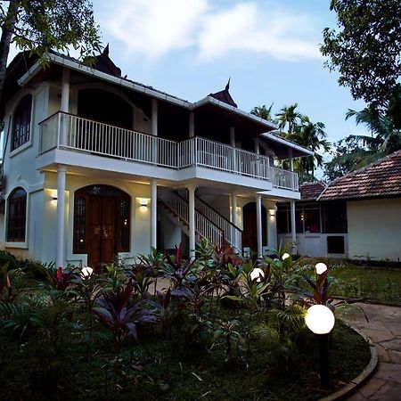 Bamboo Lagoon Backwater Front Resort Alappuzha Kültér fotó